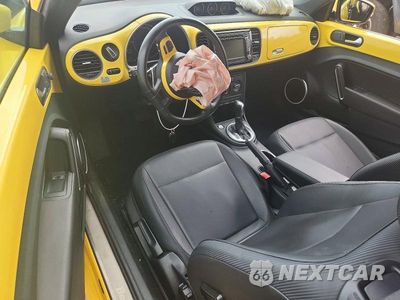 Zdjęcie 8 z 12 samochodu: 2014 VOLKSWAGEN BEETLE VIN:3VWJL7AT0EM634648 - miniatura