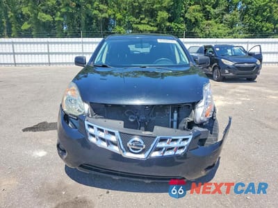 Piąte zdjęcie samochodu w środku: 2013 NISSAN ROGUE S VIN:JN8AS5MTXDW515837 - miniatura