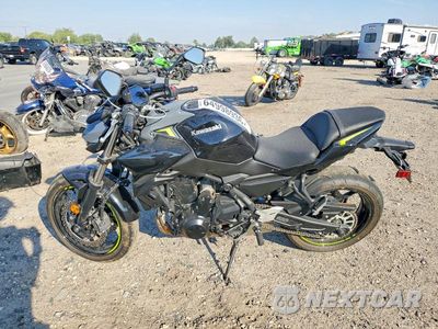 Trzecie zdjęcie samochodu z tyłu: 2024 KAWASAKI ER650 P VIN:ML5EREP12RDAB5038 - miniatura