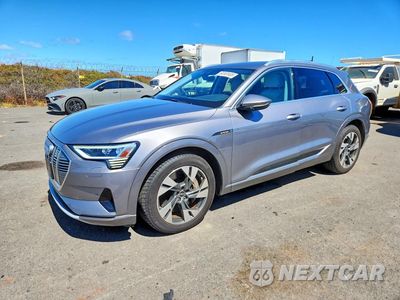 2022 AUDI E-TRON PREMIUM WA1AAAGE6NB019330 - główne zdjęcie licytacji z USA - miniatura