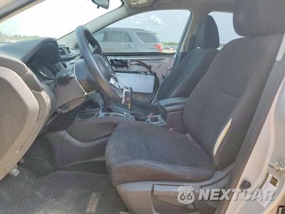 Zdjęcie 7 z 12 samochodu: 2019 NISSAN ROGUE SPORT S VIN:JN1BJ1CP8KW219344 - miniatura