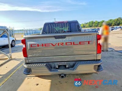 Zdjęcie 6 z 13 samochodu: 2020 CHEVROLET SILVERADO K1500 CUSTOM VIN:3GCPYBEHXLG454533 - miniatura
