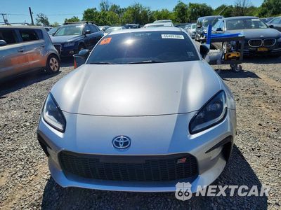 Piąte zdjęcie samochodu w środku: 2025 TOYOTA GR86 PREMIUM VIN:JF1ZNBE13S8752999 - miniatura