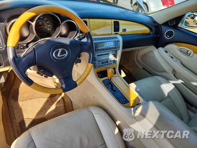Zdjęcie 8 z 12 samochodu: 2004 LEXUS SC 430 VIN:JTHFN48Y140056031 - miniatura