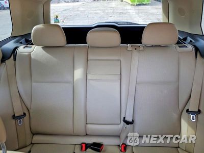 Zdjęcie 10 z 13 samochodu: 2010 MERCEDES-BENZ GLK 350 4MATIC VIN:WDCGG8HB8AF432021 - miniatura