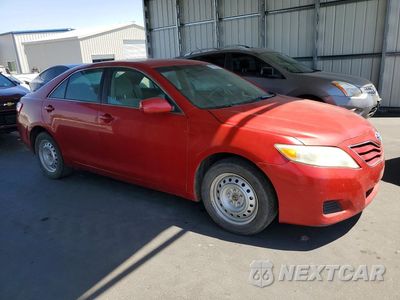 Czwarte zdjęcie samochodu z boku: 2011 TOYOTA CAMRY LE VIN:4T1BF3EKXBU744313 - miniatura