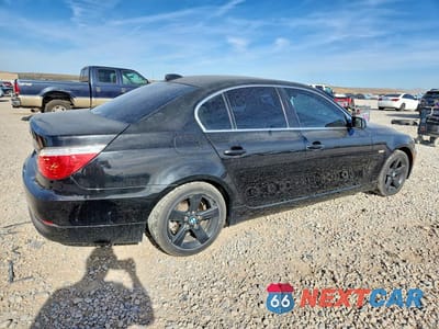 Trzecie zdjęcie samochodu z tyłu: 2008 BMW 528 XI VIN:WBANV13548CZ60014 - miniatura