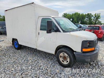 Czwarte zdjęcie samochodu z boku: 2014 GMC SAVANA BOX TRUCK VIN:1GDY72CA5E1908911 - miniatura