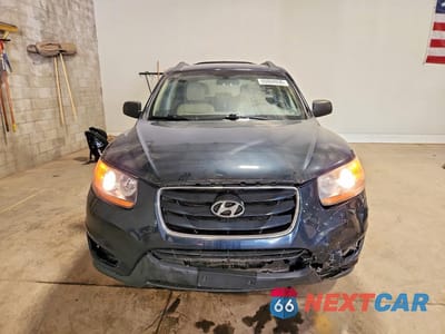 Piąte zdjęcie samochodu w środku: 2010 HYUNDAI SANTA FE GLS VIN:5NMSGDAB8AH412891 - miniatura