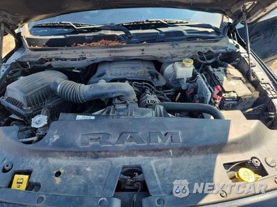 Zdjęcie 11 z 12 samochodu: 2019 RAM 1500 LARAMIE VIN:1C6SRFJT5KN715329 - miniatura
