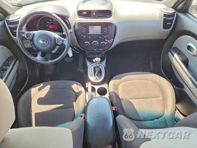 Zdjęcie 8 z 12 samochodu: 2016 KIA SOUL BASE VIN:KNDJN2A28G7282763 - miniatura