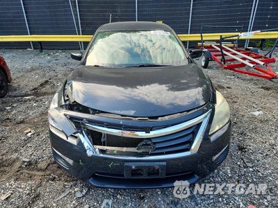 Piąte zdjęcie samochodu w środku: 2015 NISSAN ALTIMA 2.5 S VIN:1N4AL3AP1FN360534 - miniatura