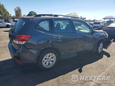 Trzecie zdjęcie samochodu z tyłu: 2019 SUBARU FORESTER VIN:JF2SKACC6KH479934 - miniatura
