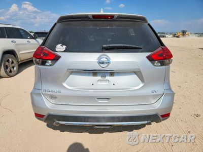 Zdjęcie 6 z 14 samochodu: 2017 NISSAN ROGUE SV VIN:KNMAT2MT3HP583839 - miniatura