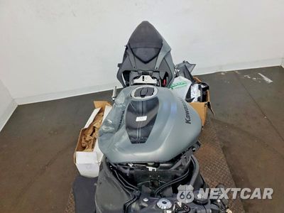 Piąte zdjęcie samochodu w środku: 2025 KAWASAKI ZX636 K VIN:JKBZXJJ14SA029309 - miniatura