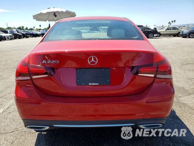 Zdjęcie 6 z 12 samochodu: 2019 MERCEDES-BENZ A 220 VIN:WDD3G4EB1KW027904 - miniatura
