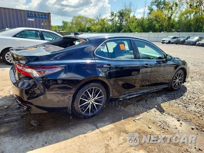 Trzecie zdjęcie samochodu z tyłu: 2022 TOYOTA CAMRY SE VIN:4T1G11BK5NU069536 - miniatura