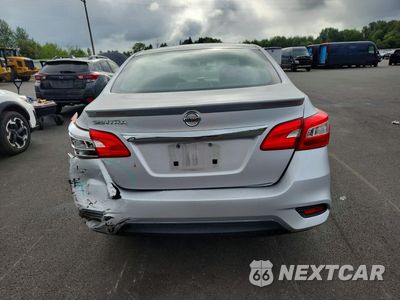 Zdjęcie 6 z 12 samochodu: 2017 NISSAN SENTRA S VIN:3N1AB7AP8HY301672 - miniatura
