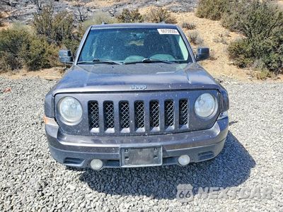 Piąte zdjęcie samochodu w środku: 2017 JEEP PATRIOT SPORT VIN:1C4NJPBB4HD202581 - miniatura