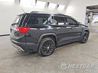 Trzecie zdjęcie samochodu z tyłu: 2019 GMC ACADIA SLT-1 VIN:1GKKNULS2KZ186688 - miniatura