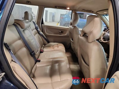 Zdjęcie 11 z 13 samochodu: 1998 VOLVO V70 XC VIN:YV1LZ5646W2494754 - miniatura