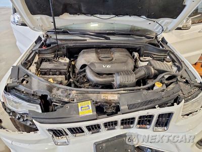 Zdjęcie 12 z 14 samochodu: 2015 JEEP GRAND CHEROKEE LIMITED VIN:1C4RJFBG6FC205217 - miniatura