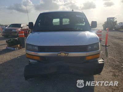 Piąte zdjęcie samochodu w środku: 2018 CHEVROLET EXPRESS G2500 VIN:1GCWGAFP7J1283234 - miniatura