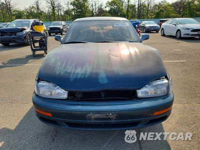 Piąte zdjęcie samochodu w środku: 1994 TOYOTA CAMRY LE VIN:4T1SK12E5RU445837 - miniatura