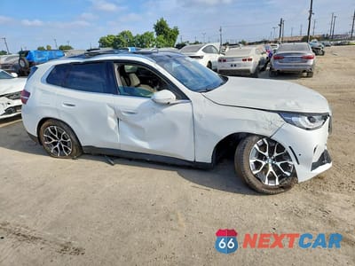 Czwarte zdjęcie samochodu z boku: 2026 BMW X3 30 XDRIVE VIN:5UX53GP04T9241490 - miniatura