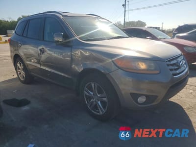 Czwarte zdjęcie samochodu z boku: 2011 HYUNDAI SANTA FE LIMITED VIN:5XYZKDAG9BG026436 - miniatura