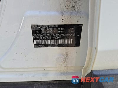 Zdjęcie 13 z 13 samochodu: 2018 TOYOTA RAV4 HYBRID XLE VIN:JTMRJREV6JD192614 - miniatura