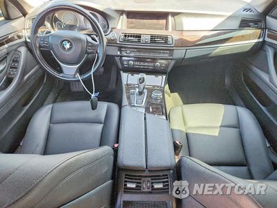 Zdjęcie 8 z 13 samochodu: 2016 BMW 528 I VIN:WBA5A5C50GD525874 - miniatura