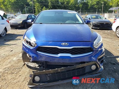 Piąte zdjęcie samochodu w środku: 2020 KIA FORTE LXS VIN:3KPF24ADXLE198949 - miniatura