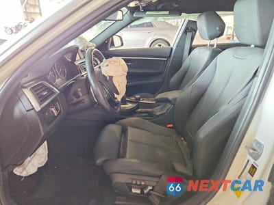 Zdjęcie 7 z 12 samochodu: 2018 BMW 330 I VIN:WBA8B9G52JNU98173 - miniatura