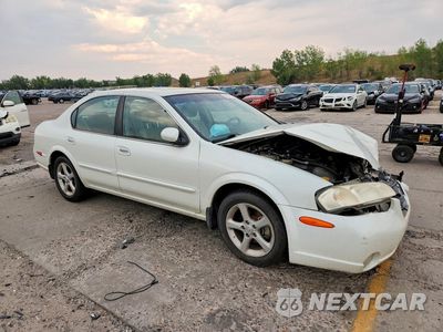 Czwarte zdjęcie samochodu z boku: 2000 NISSAN MAXIMA GXE VIN:JN1CA31DXYT746451 - miniatura