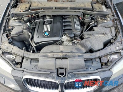Zdjęcie 11 z 12 samochodu: 2011 BMW 328 XI VIN:WBAPK7C58BA972626 - miniatura