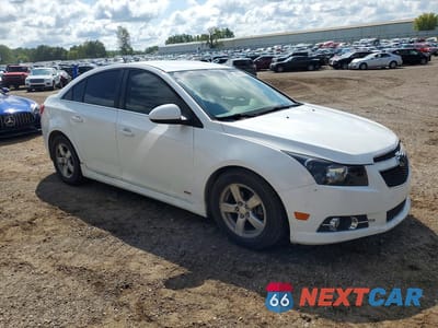Czwarte zdjęcie samochodu z boku: 2011 CHEVROLET CRUZE LT VIN:1G1PF5S9XB7203678 - miniatura