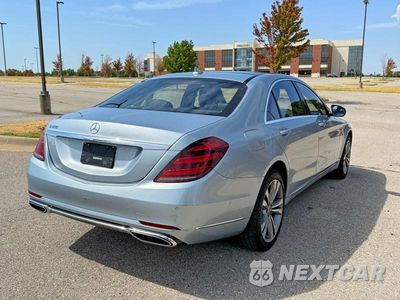 Czwarte zdjęcie samochodu z boku: 2018 MERCEDES-BENZ S 450 VIN:WDDUG6GB1JA370379 - miniatura