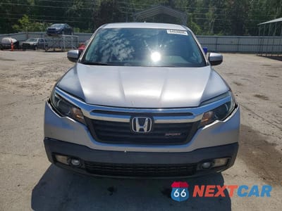 Piąte zdjęcie samochodu w środku: 2018 HONDA RIDGELINE SPORT VIN:5FPYK3F15JB006708 - miniatura