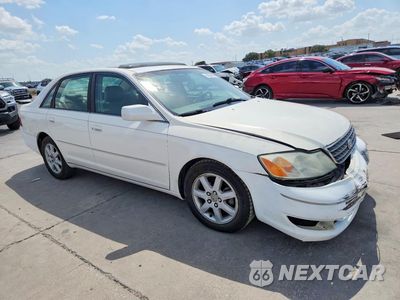 Czwarte zdjęcie samochodu z boku: 2003 TOYOTA AVALON XL VIN:4T1BF28B53U310517 - miniatura