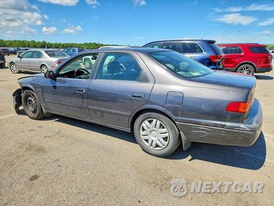 Drugie zdjęcie samochodu z przodu: 2000 TOYOTA CAMRY LE VIN:JT2BG22K9Y0445419 - miniatura