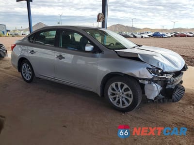 Czwarte zdjęcie samochodu z boku: 2019 NISSAN SENTRA SV VIN:3N1AB7AP4KY235662 - miniatura