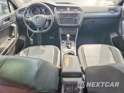 Zdjęcie 8 z 14 samochodu: 2018 VOLKSWAGEN TIGUAN SE VIN:3VV3B7AX4JM207244 - miniatura