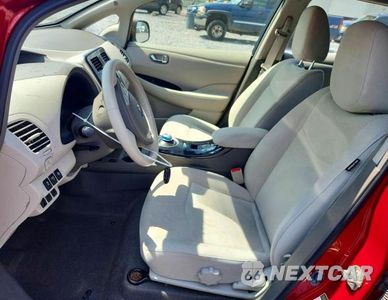 Zdjęcie 7 z 12 samochodu: 2012 NISSAN LEAF SV VIN:JN1AZ0CP1CT023781 - miniatura