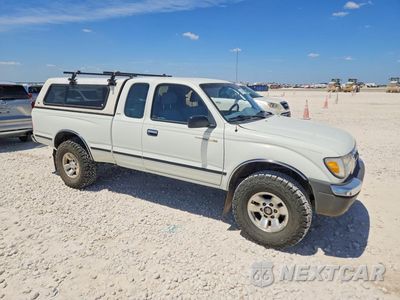 Czwarte zdjęcie samochodu z boku: 1998 TOYOTA TACOMA V6 VIN:4TAWN72N8WZ001216 - miniatura