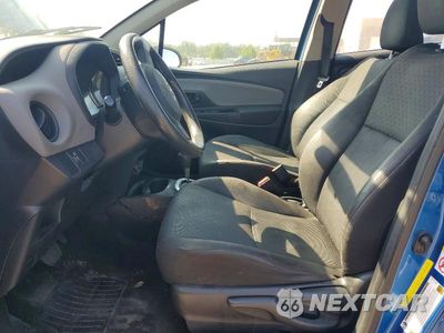 Zdjęcie 7 z 12 samochodu: 2015 TOYOTA YARIS 5-DOOR L VIN:VNKKTUD3XFA047784 - miniatura
