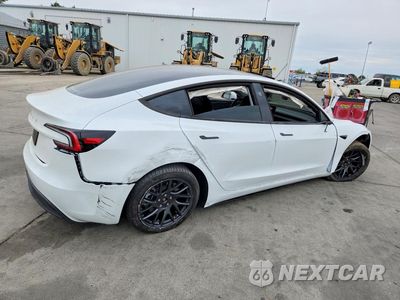 Trzecie zdjęcie samochodu z tyłu: 2025 TESLA MODEL 3 VIN:5YJ3E1EAXSF916114 - miniatura