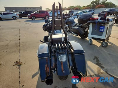Czwarte zdjęcie samochodu z boku: 2021 HARLEY-DAVIDSON FLHTK VIN:1HD1KEF18MB604335 - miniatura