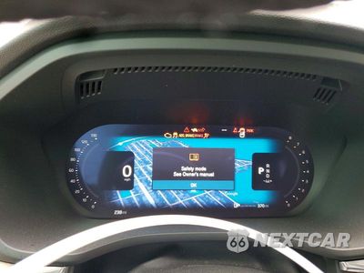 Zdjęcie 9 z 13 samochodu: 2026 VOLVO XC60 PLUS VIN:YV4M12RC8T1492294 - miniatura