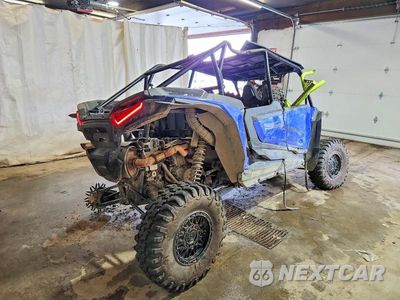 Czwarte zdjęcie samochodu z boku: 2025 POLARIS UTILITY VEHICLE VIN:3NSNME990SF046715 - miniatura